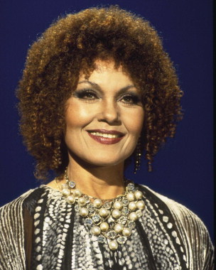 Cleo Laine